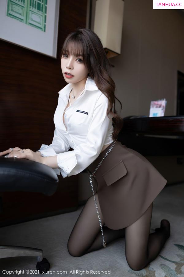 陈芝 芝芝Booty [XiuRen]高清写真图 2021.12.03 No.4299 芝芝Booty第41张图片